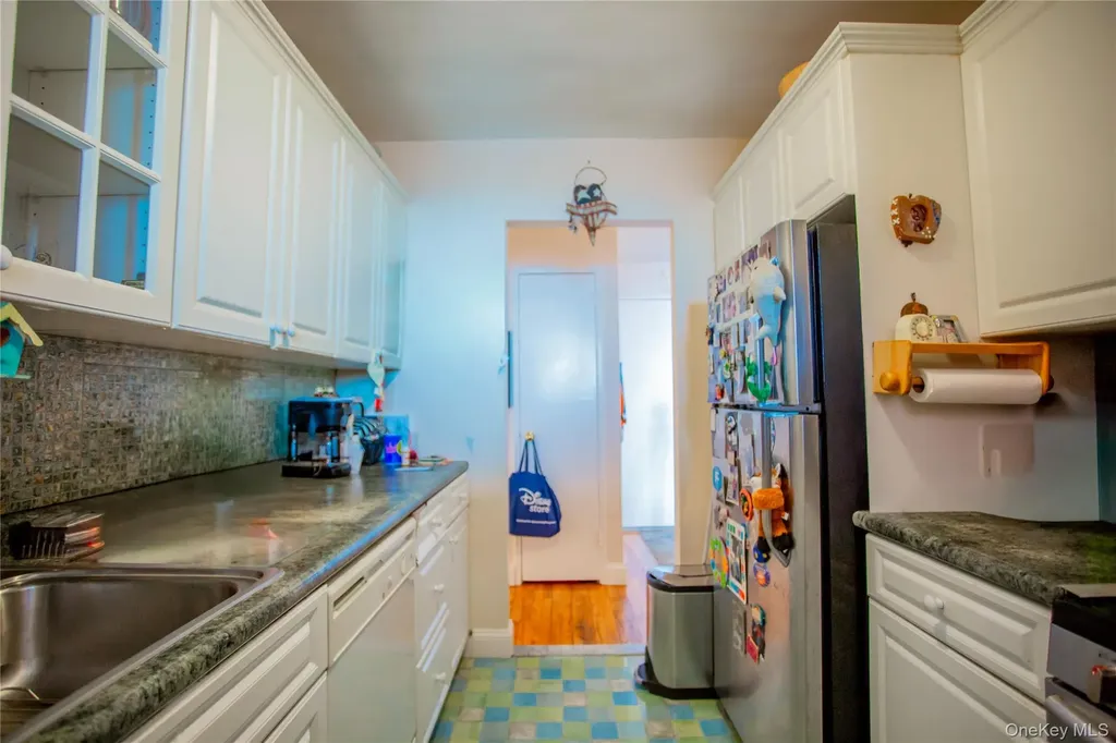 333 E Broadway Long Beach NY 11561