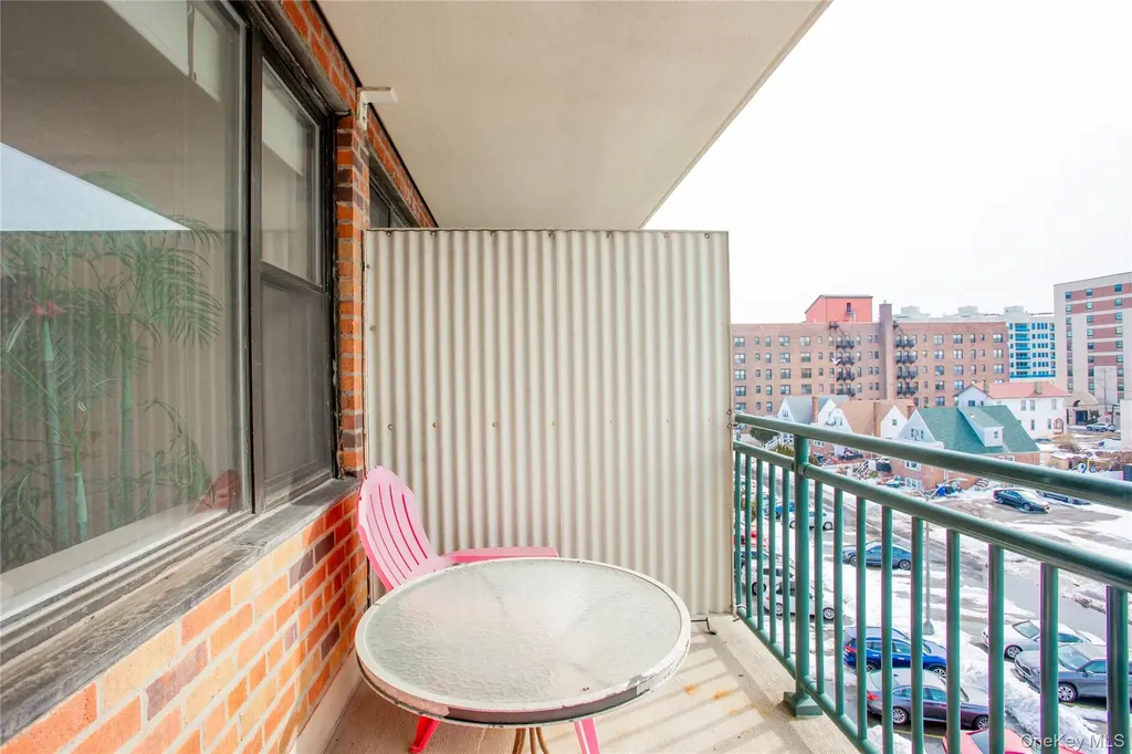 333 E Broadway Long Beach NY 11561