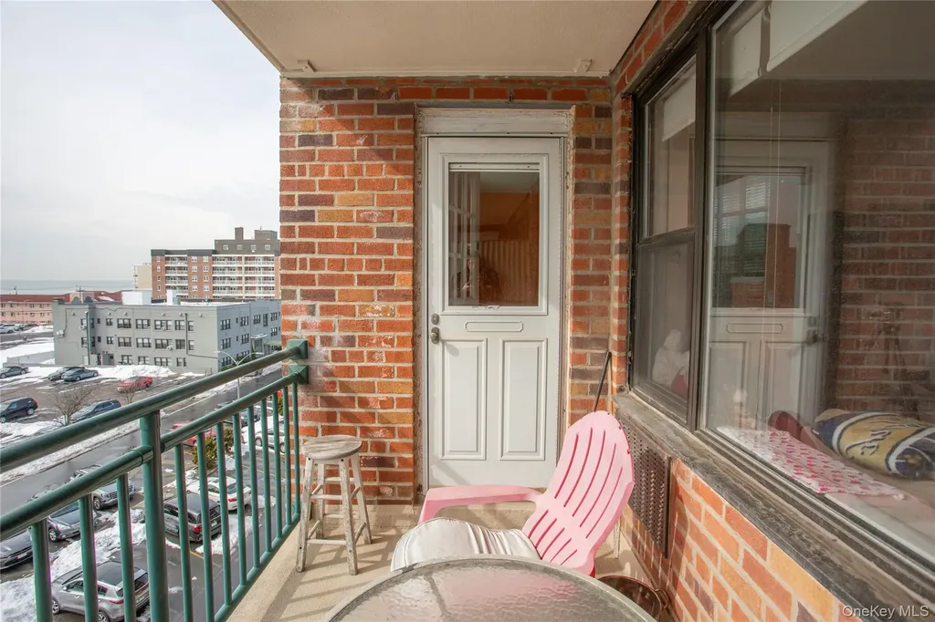 333 E Broadway Long Beach NY 11561