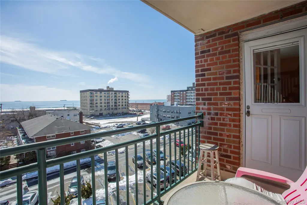 333 E Broadway Long Beach NY 11561