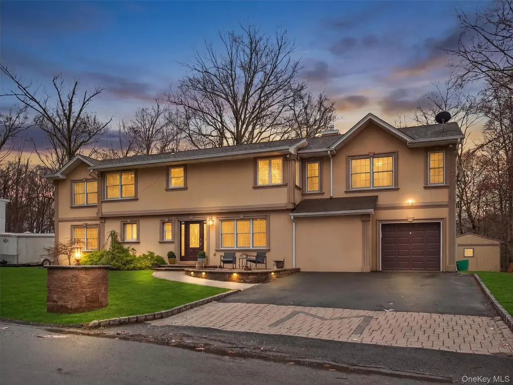 10 Rensselaer Drive Spring Valley NY 10977