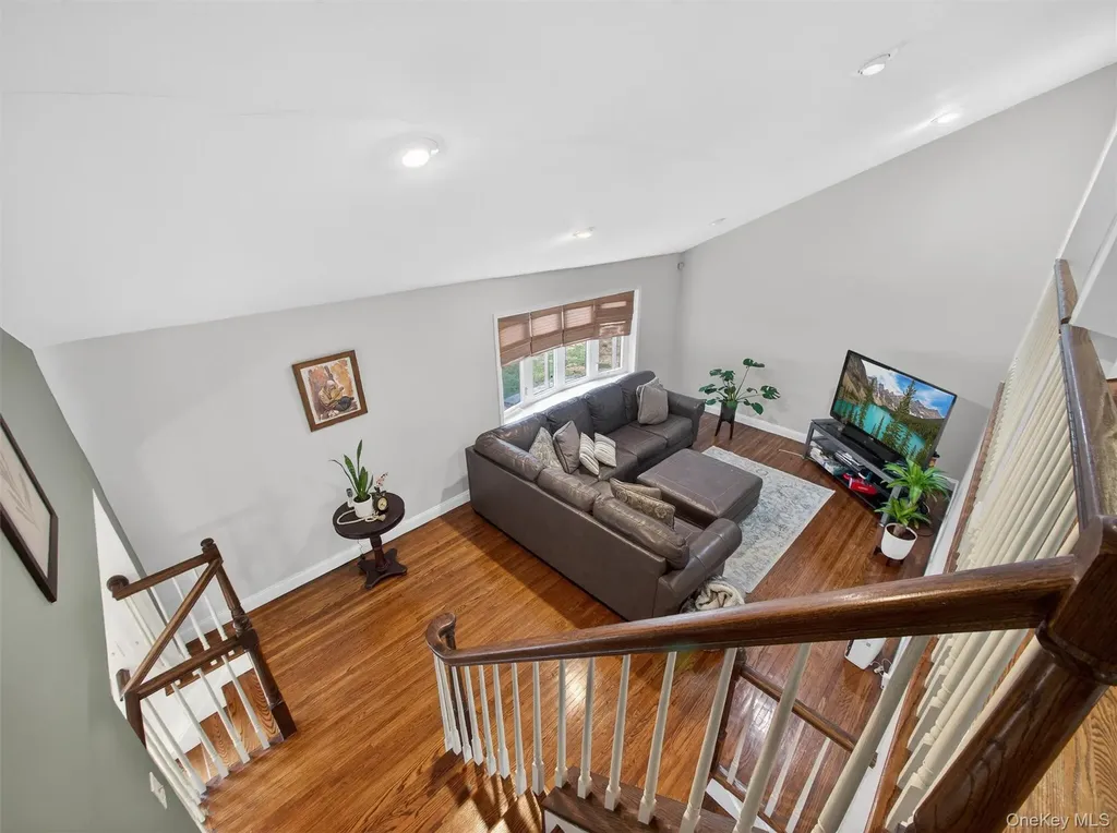 10 Rensselaer Drive Spring Valley NY 10977
