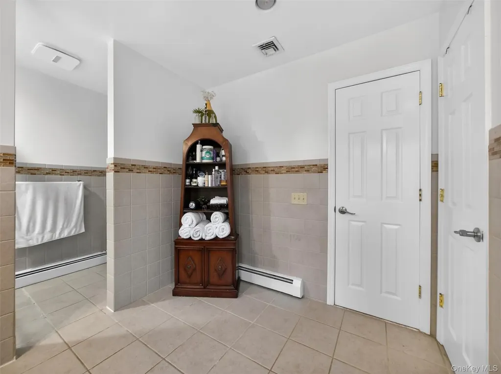 10 Rensselaer Drive Spring Valley NY 10977