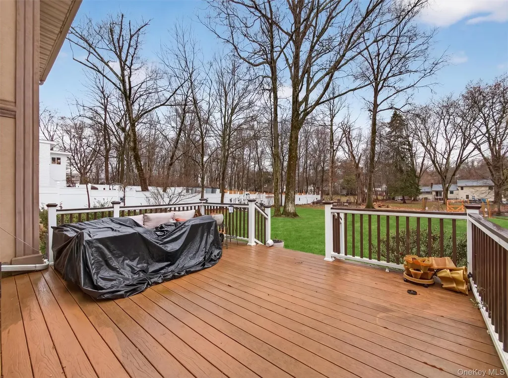 10 Rensselaer Drive Spring Valley NY 10977