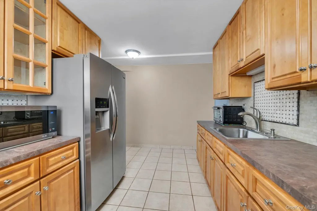 4400 Atlantic Avenue Brooklyn NY 11224