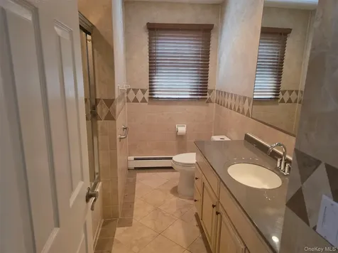 29 Carriage Hill Lane Poughkeepsie NY 12603