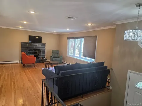 29 Carriage Hill Lane Poughkeepsie NY 12603