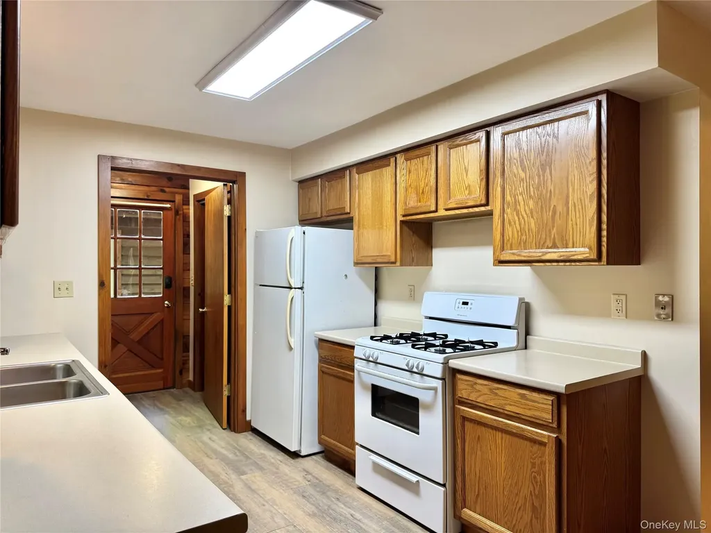 5 Will Palmer Road Catskill NY 12414