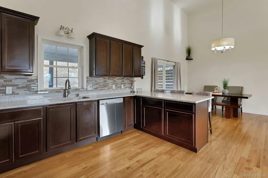 111 Logans Way Maybrook NY 12543