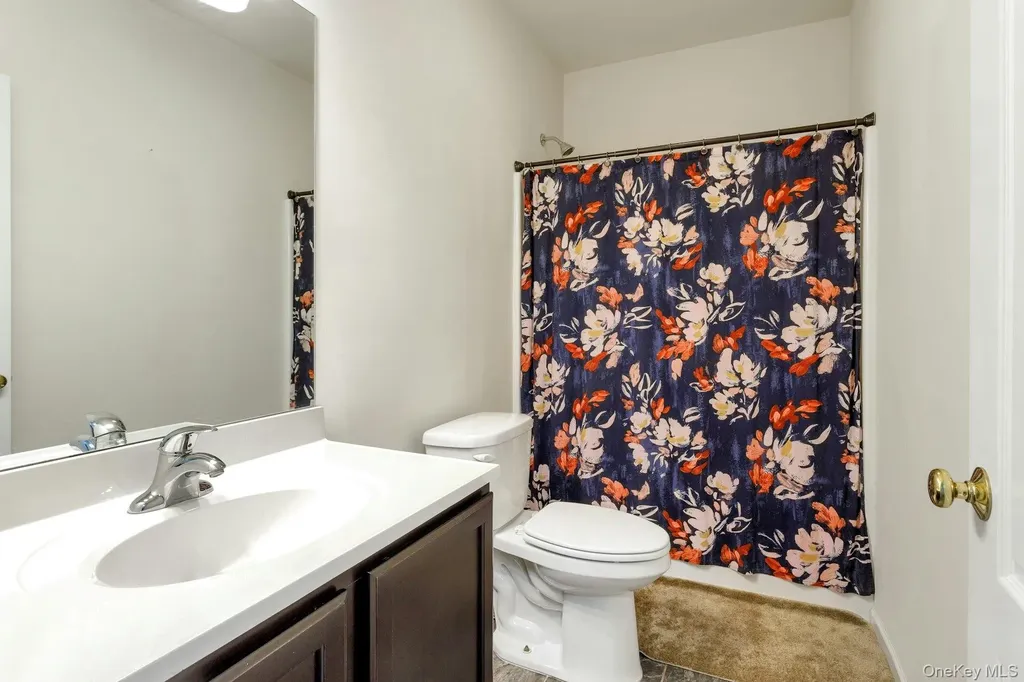 111 Logans Way Maybrook NY 12543