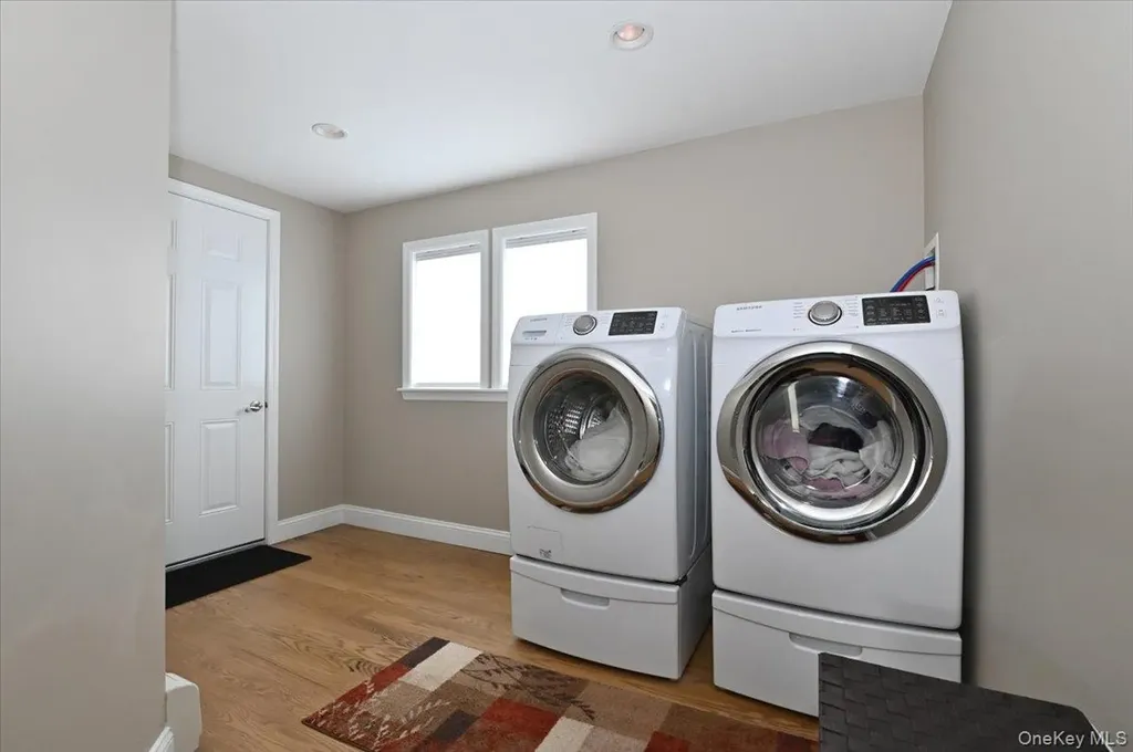 62 S Bay Avenue Massapequa NY 11758