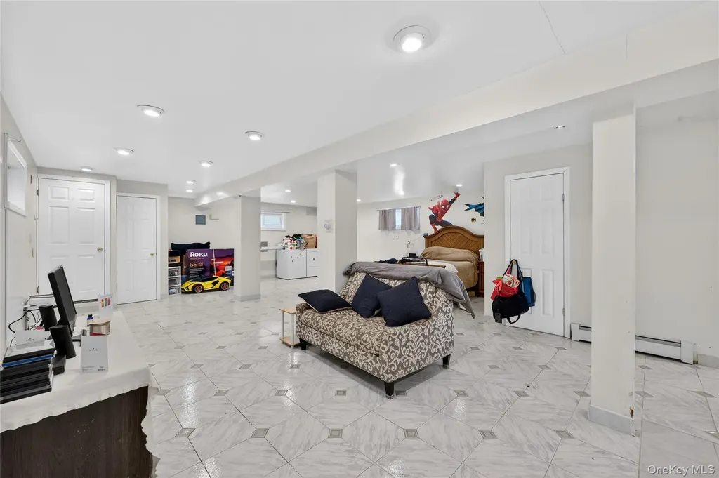 16443 96th Street Howard Beach NY 11414