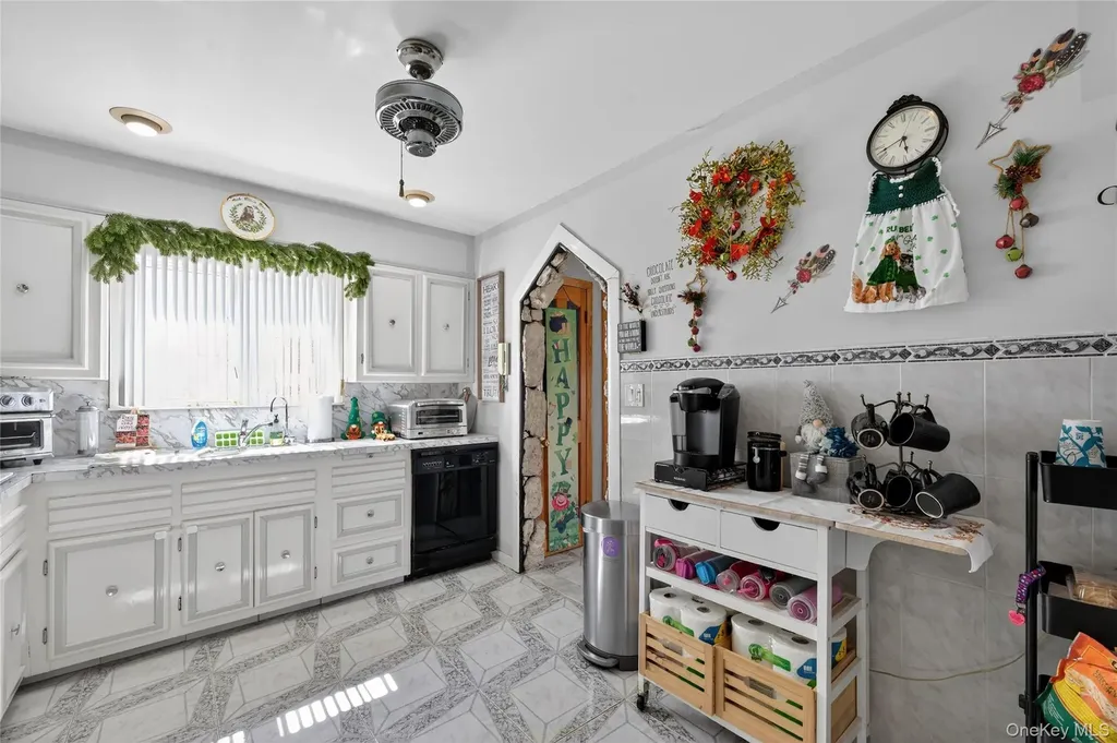16443 96th Street Howard Beach NY 11414