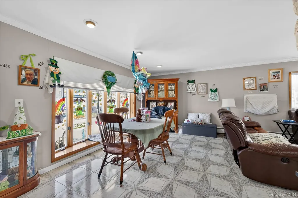 16443 96th Street Howard Beach NY 11414