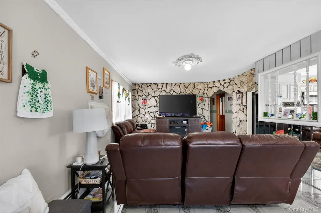 16443 96th Street Howard Beach NY 11414
