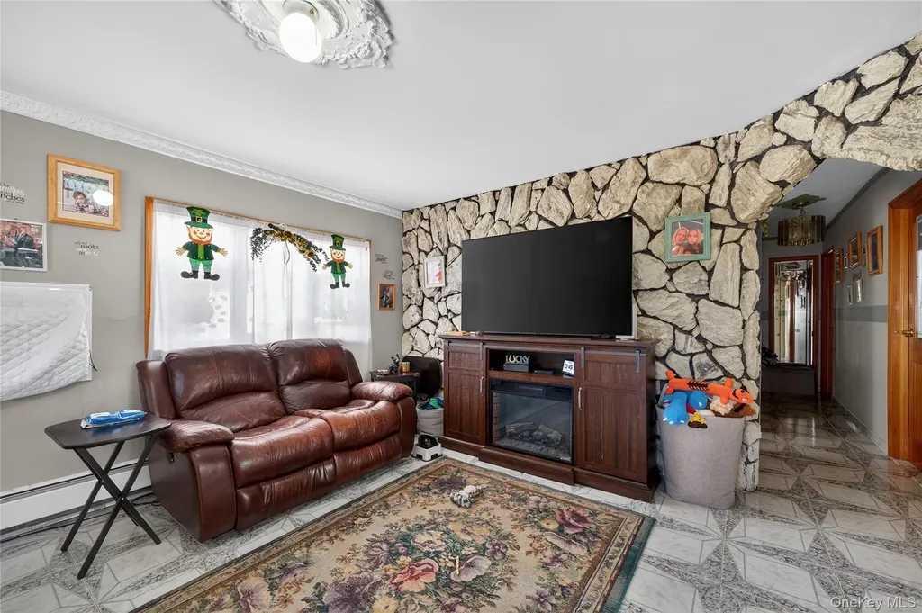 16443 96th Street Howard Beach NY 11414