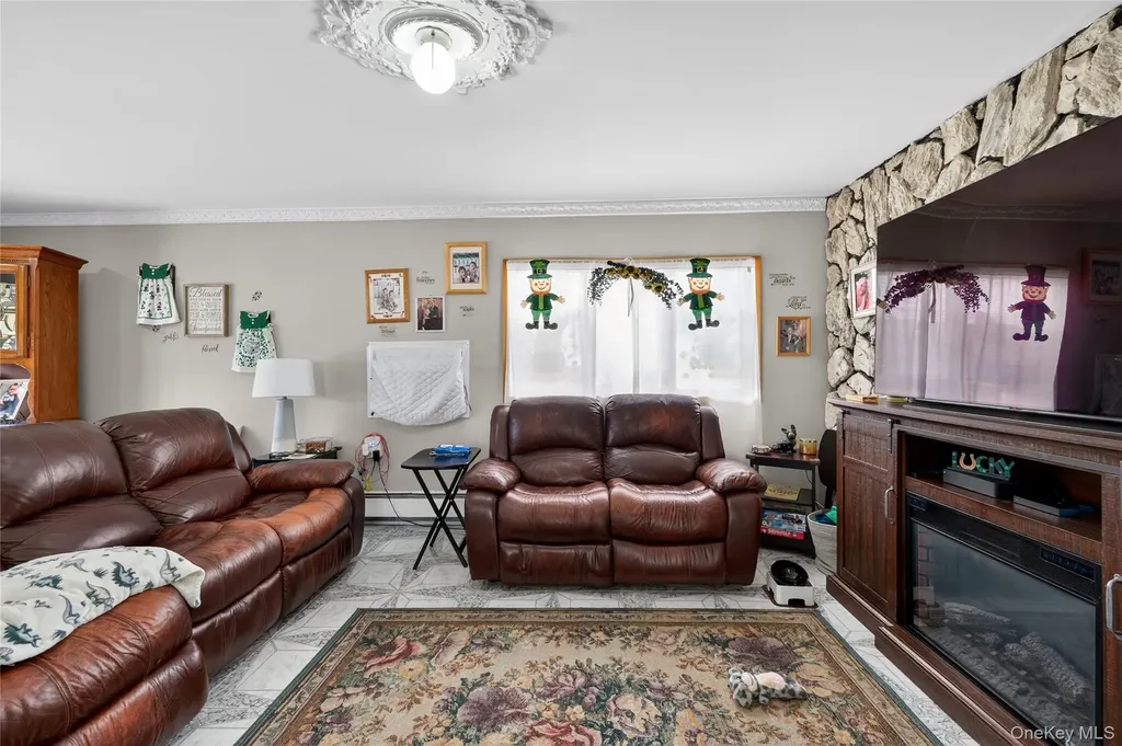 16443 96th Street Howard Beach NY 11414