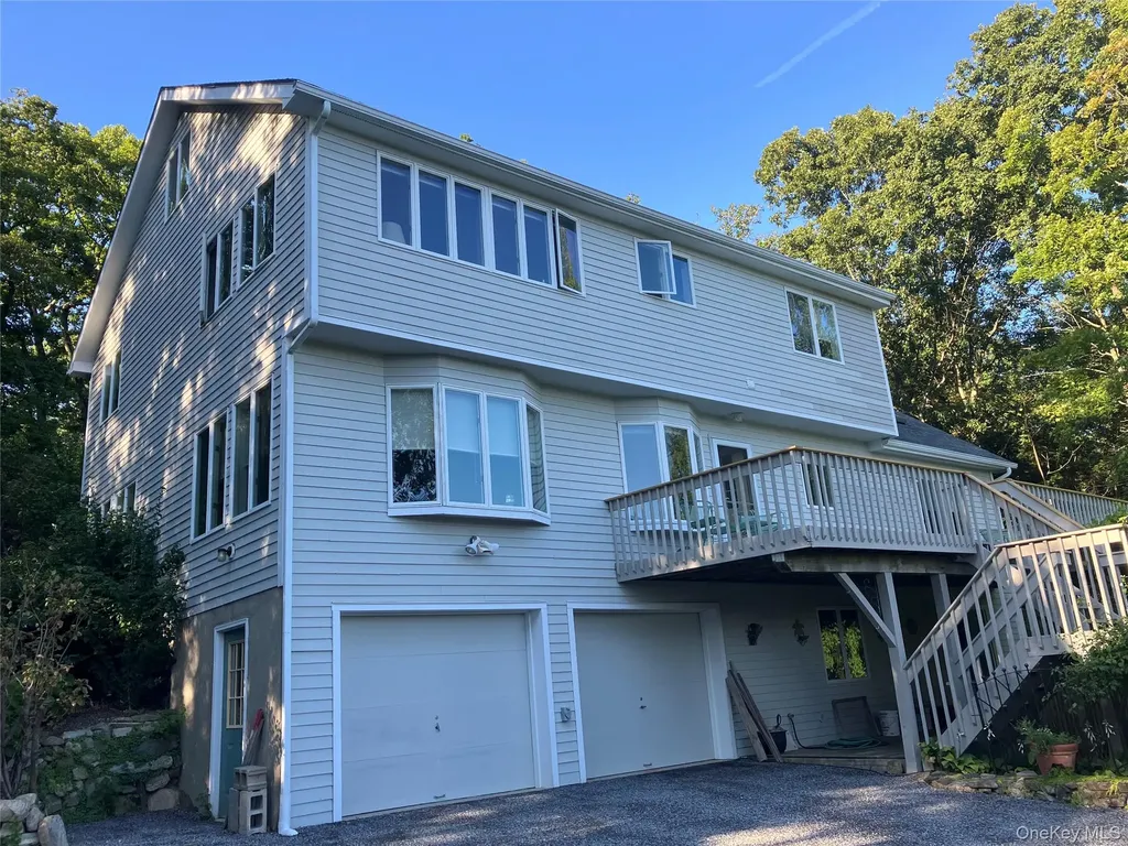 50 Downey Lane Cold Spring NY 10516