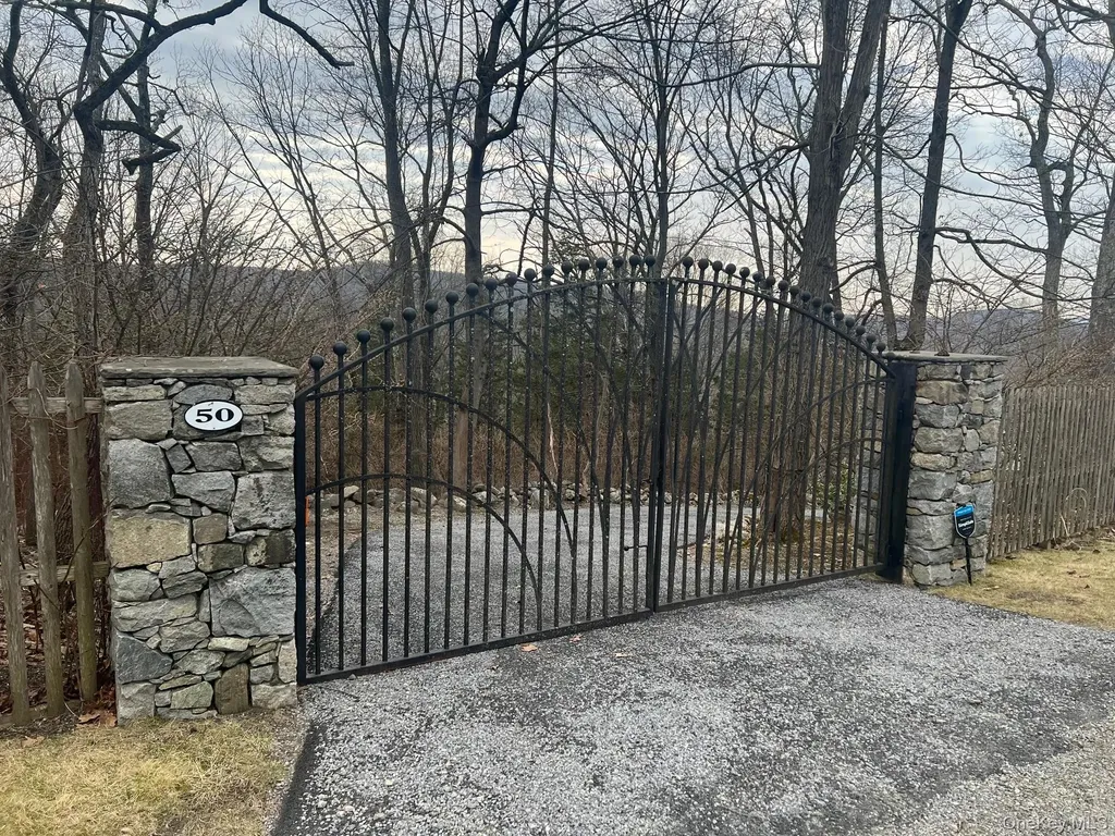 50 Downey Lane Cold Spring NY 10516