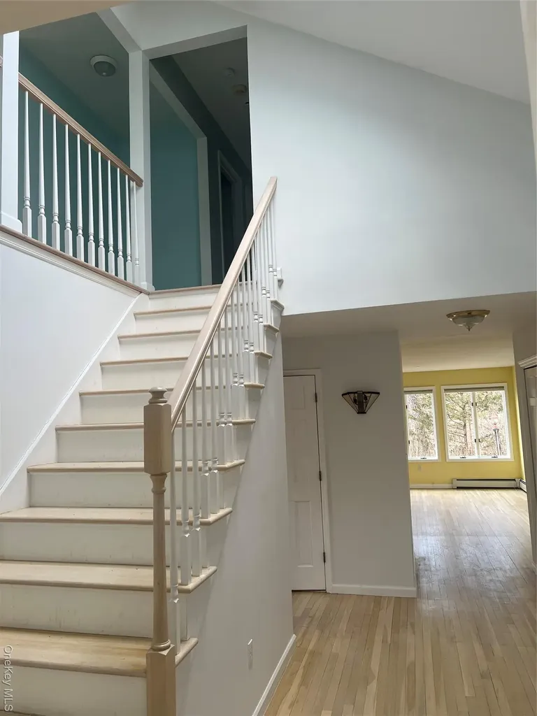 50 Downey Lane Cold Spring NY 10516