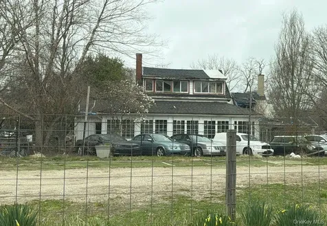 2891 Montauk Highway Brookhaven NY 11719