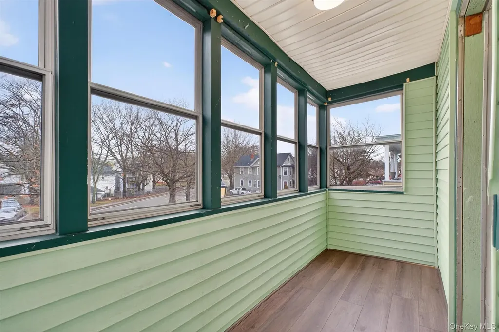 11 Manitou Avenue Poughkeepsie NY 12603