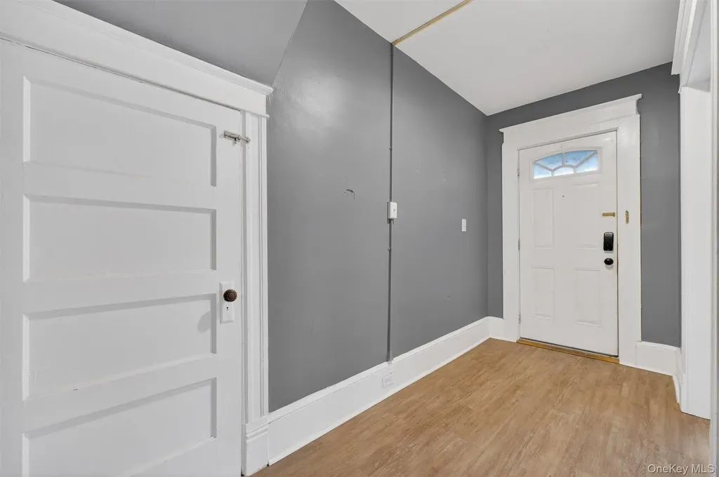 11 Manitou Avenue Poughkeepsie NY 12603