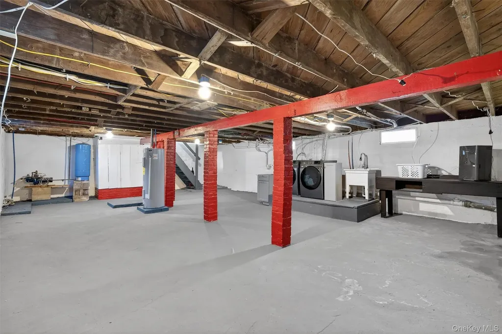109 S Plank Road Newburgh NY 12550