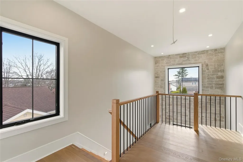 130 Albany Avenue Westbury NY 11590