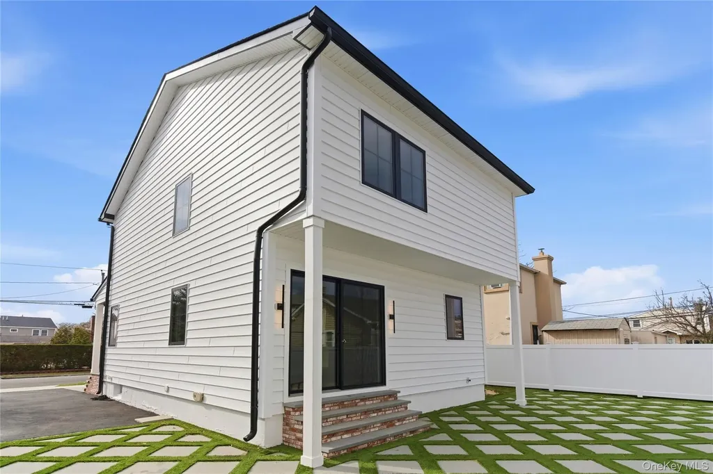 130 Albany Avenue Westbury NY 11590