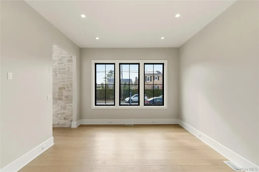 130 Albany Avenue Westbury NY 11590
