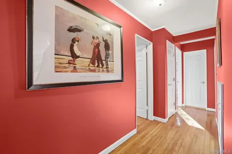6 Darling Avenue New Rochelle NY 10804