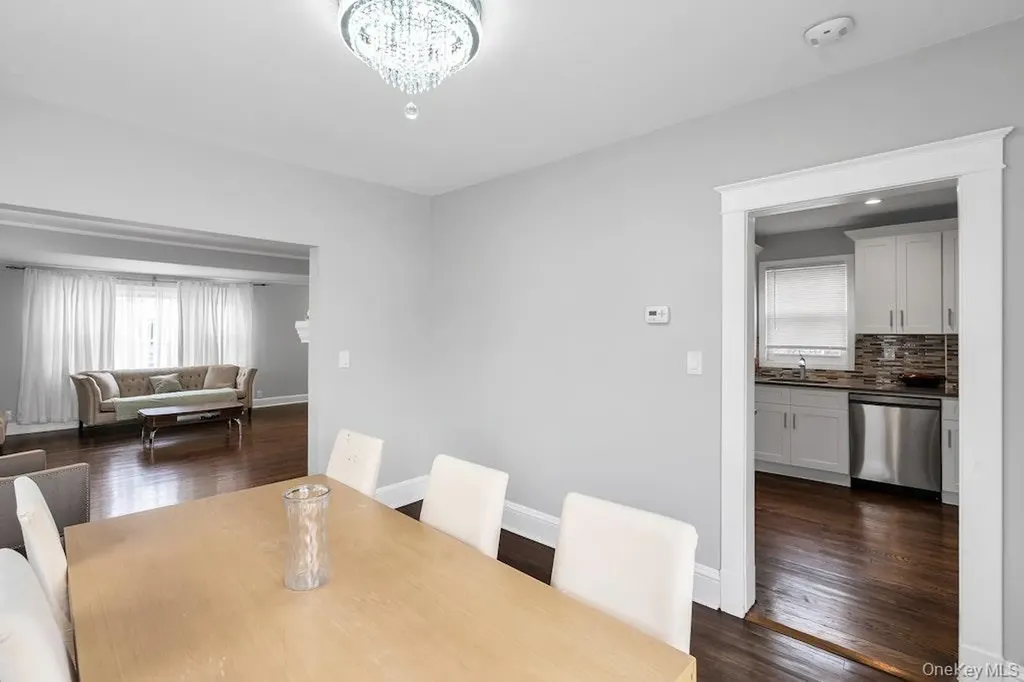 41 Jerome Avenue Mineola NY 11501
