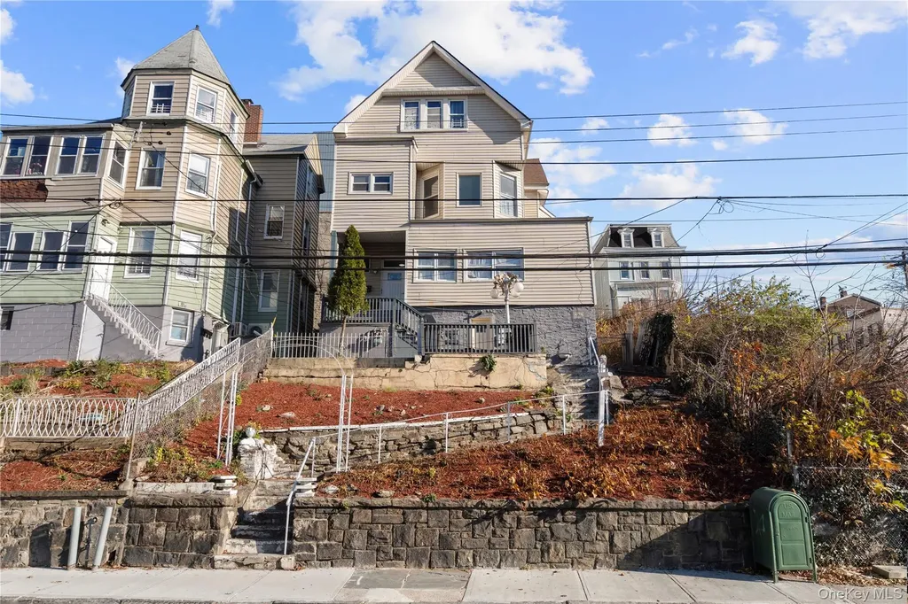 142 Buena Vista Avenue Yonkers NY 10701