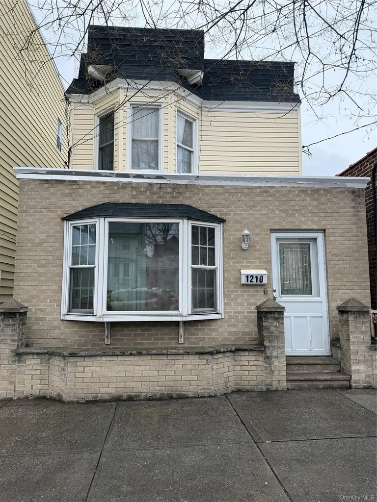 1210 Havemeyer Avenue Bronx NY 10462
