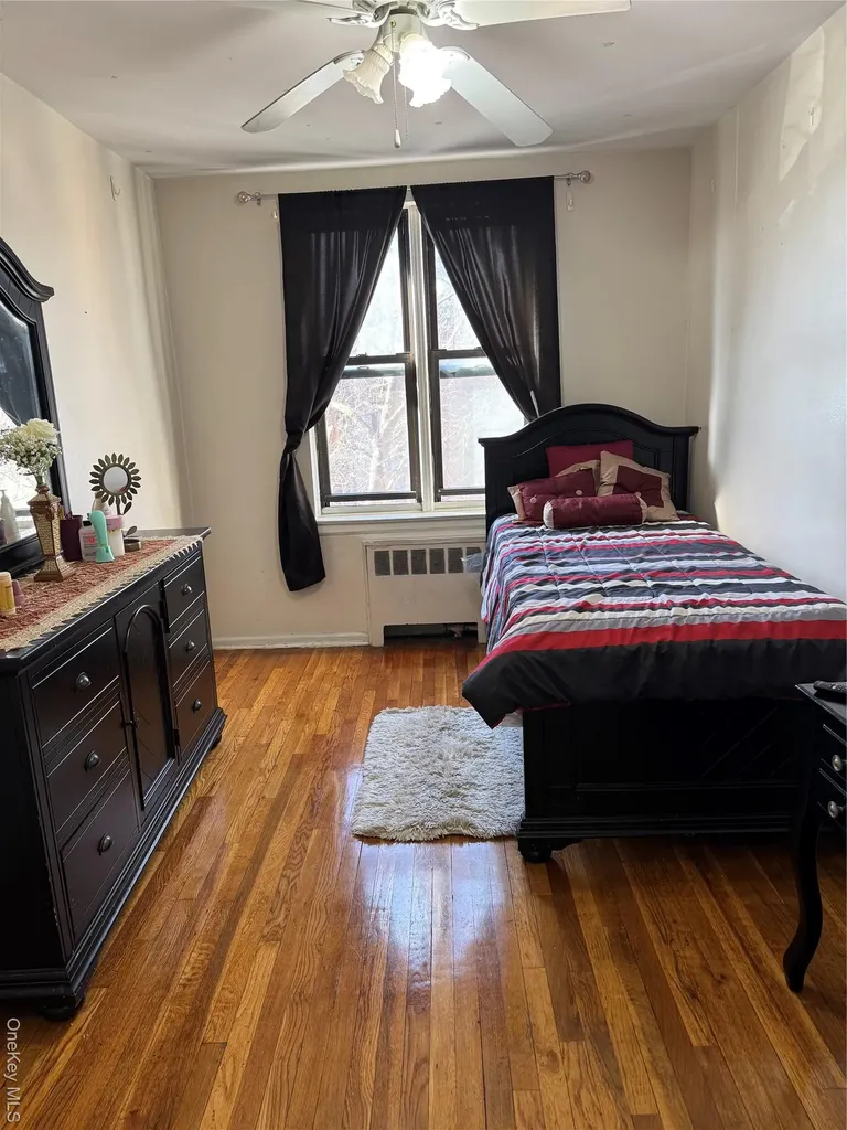 745 E 231st Street Bronx NY 10466