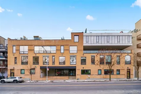 850 Metropolitan Avenue Brooklyn NY 11211