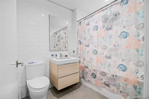 850 Metropolitan Avenue Brooklyn NY 11211