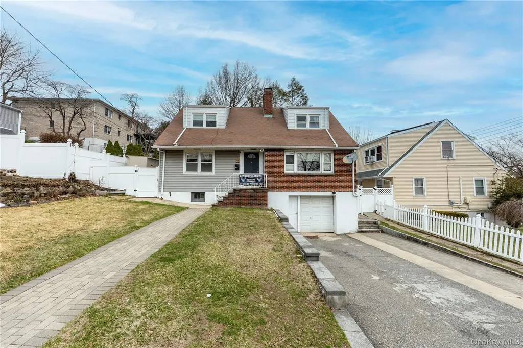 5 Cross Hill Avenue Yonkers NY 10703