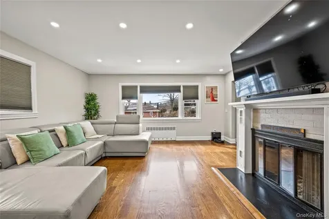 5 Cross Hill Avenue Yonkers NY 10703
