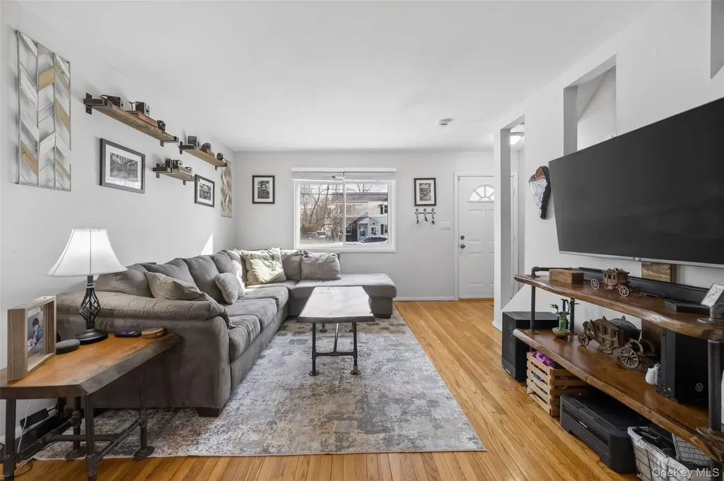 20 S Gilmore Boulevard Wappingers Falls NY 12590