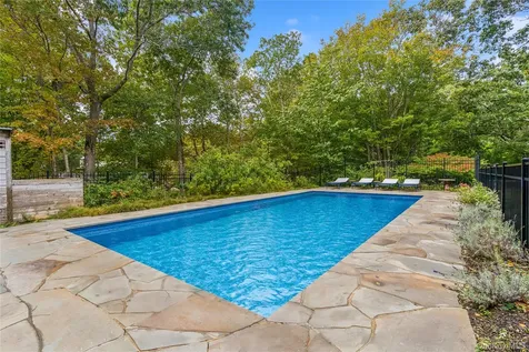 51 Davis Drive Montauk NY 11954