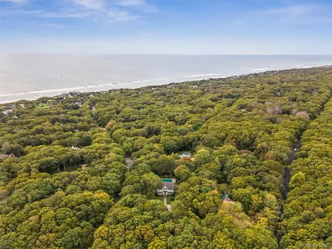 51 Davis Drive Montauk NY 11954