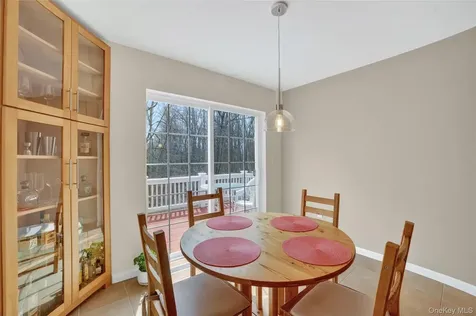 113 Hitching Post Lane Yorktown Heights NY 10598