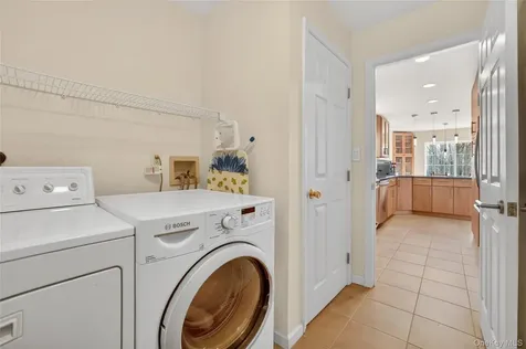 113 Hitching Post Lane Yorktown Heights NY 10598