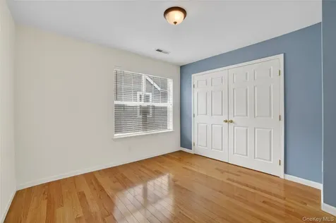 113 Hitching Post Lane Yorktown Heights NY 10598