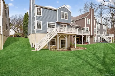 113 Hitching Post Lane Yorktown Heights NY 10598