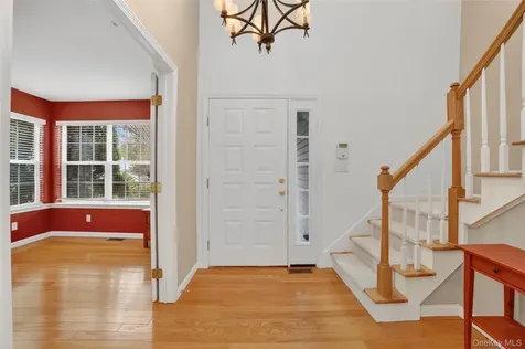 113 Hitching Post Lane Yorktown Heights NY 10598