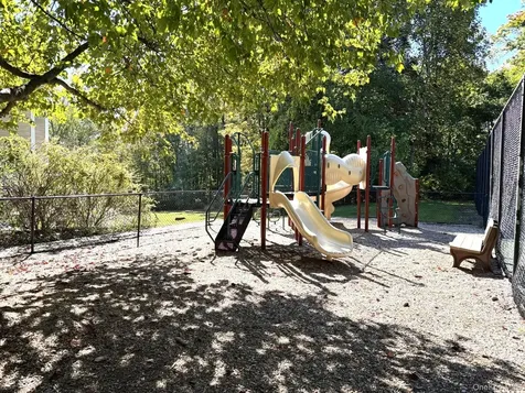 113 Hitching Post Lane Yorktown Heights NY 10598