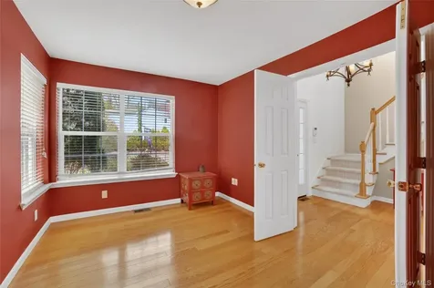 113 Hitching Post Lane Yorktown Heights NY 10598
